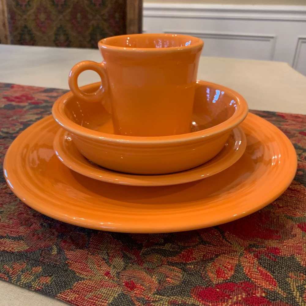 Fiestaware Tangerine Four Piece Place Setting